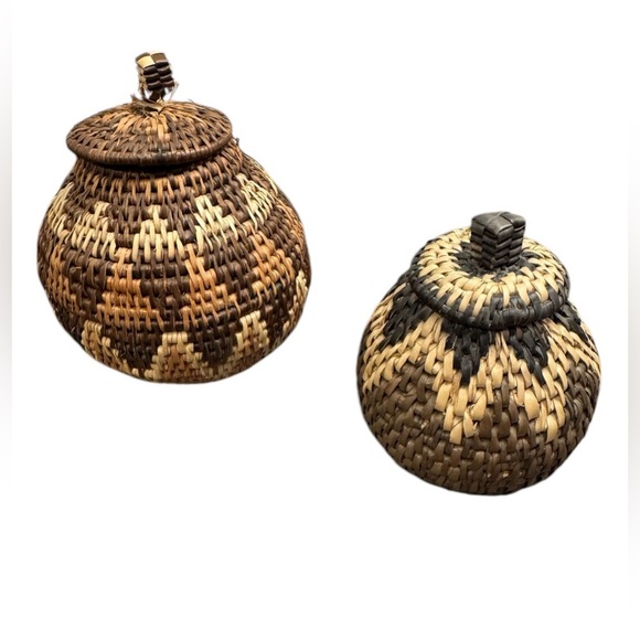 south africa Other - 2 Zulu Igutu Herb Woven Basket Container South Africa